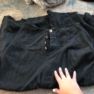 Flowy black pants from Zara